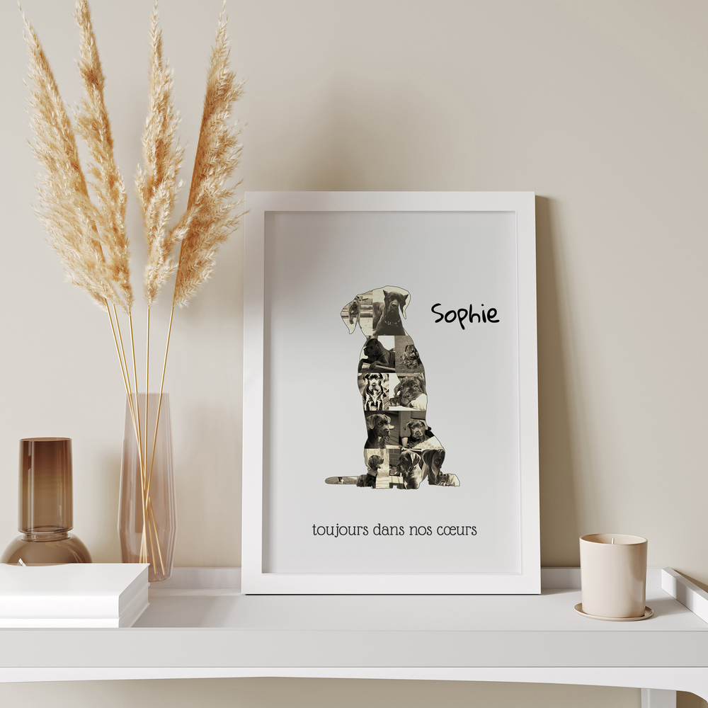 Collage photo en silhouette de cane corso avec nom, dans un cadre blanc posé sur une console près de fleurs séchées