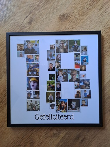 Photo du client chantel pour l'évaluation Impression Photocollage Affiche encadrée (bois, noir) 40x40cm